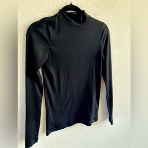 Athleta Renew Seamless Mock Neck Top, Black, Size Small